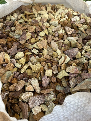 Златолит персиковый декоративная каменная крошка купить в Ялуторовске