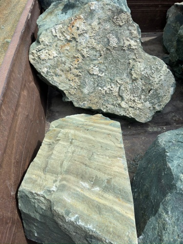 Ландшафтные глыбы зелёные 200-500 килограмм купить в Ялуторовске